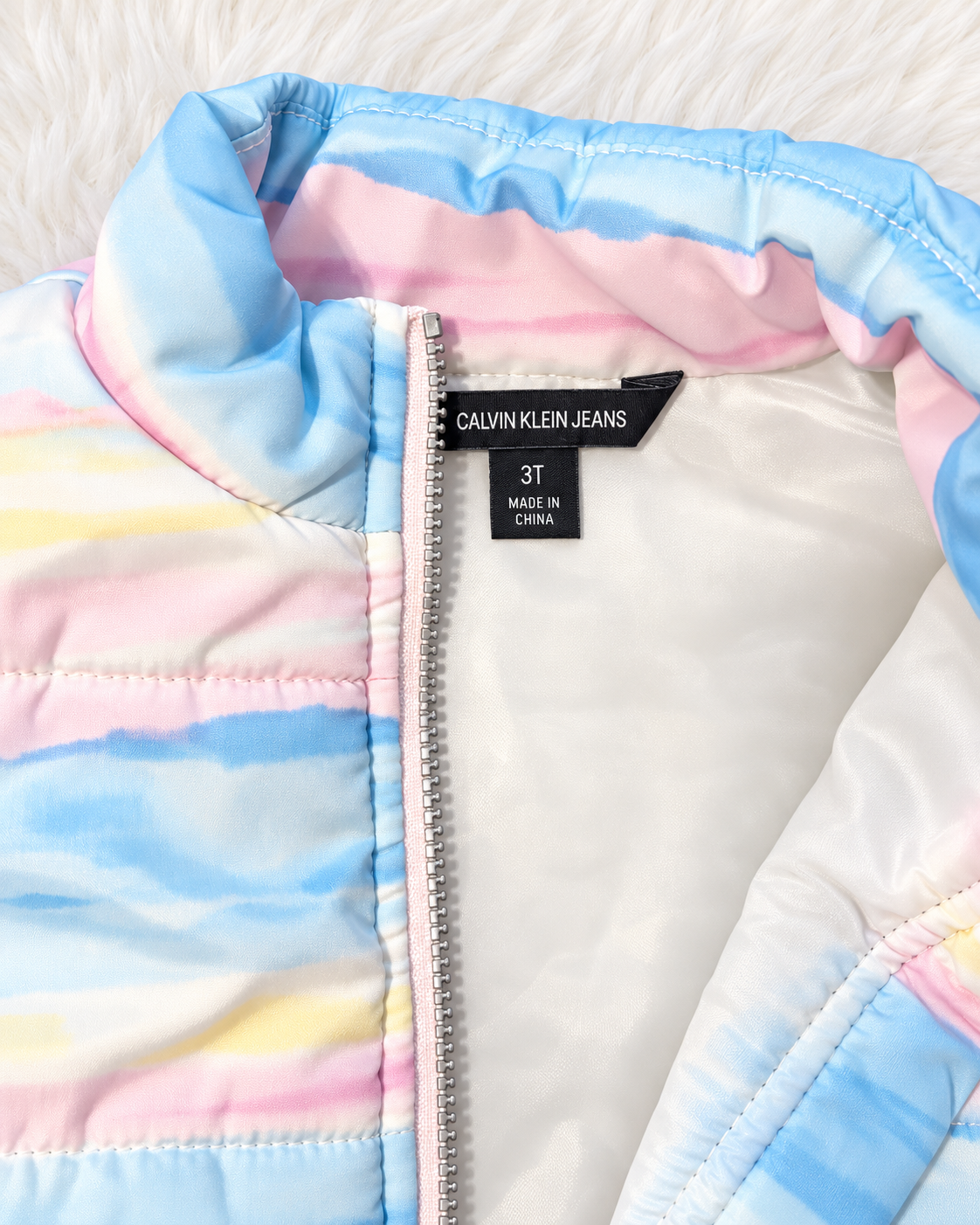 Calvin Klein Jeans size 3T label