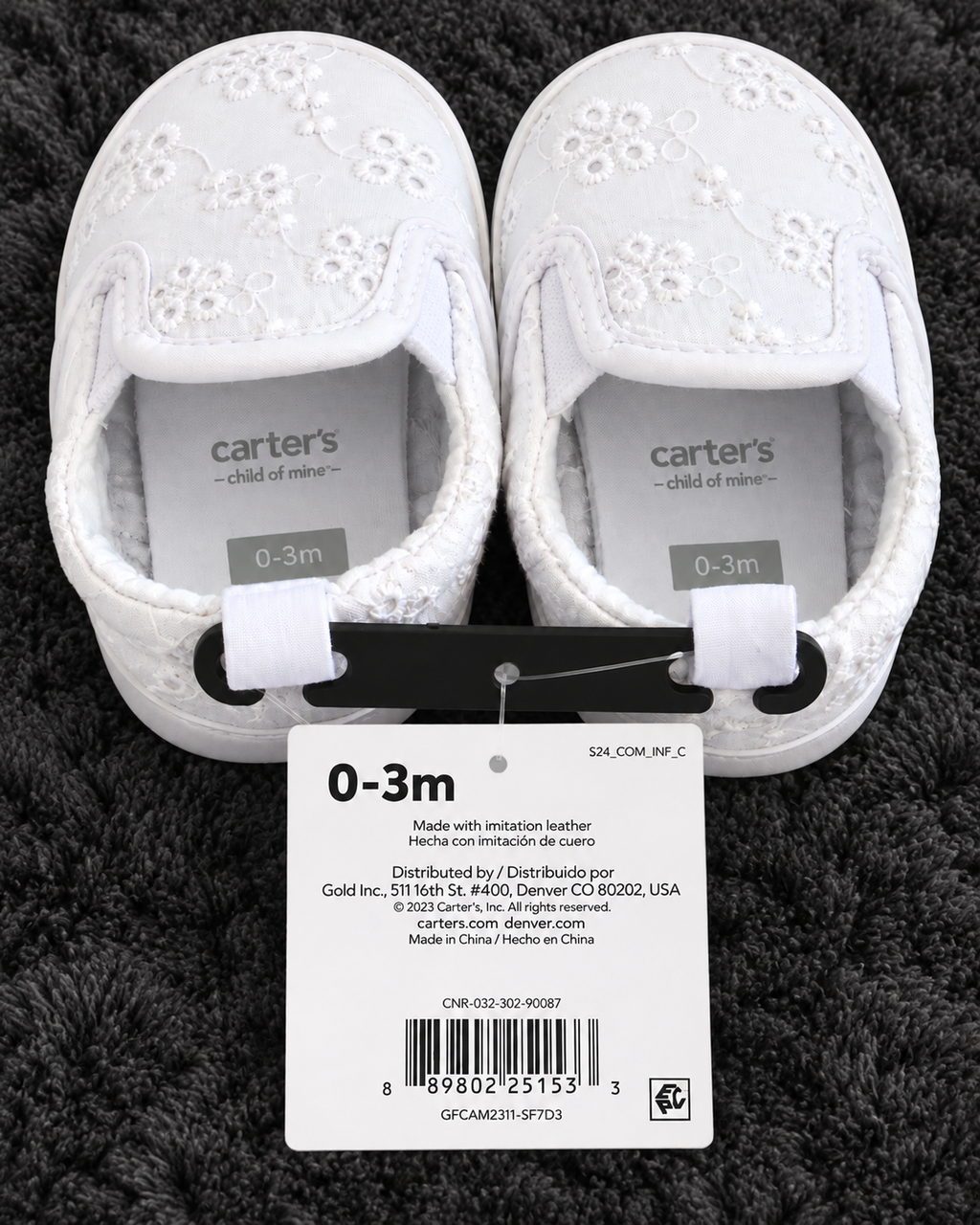 Carter's white eyelet baby shoes size 0-3 months with tag