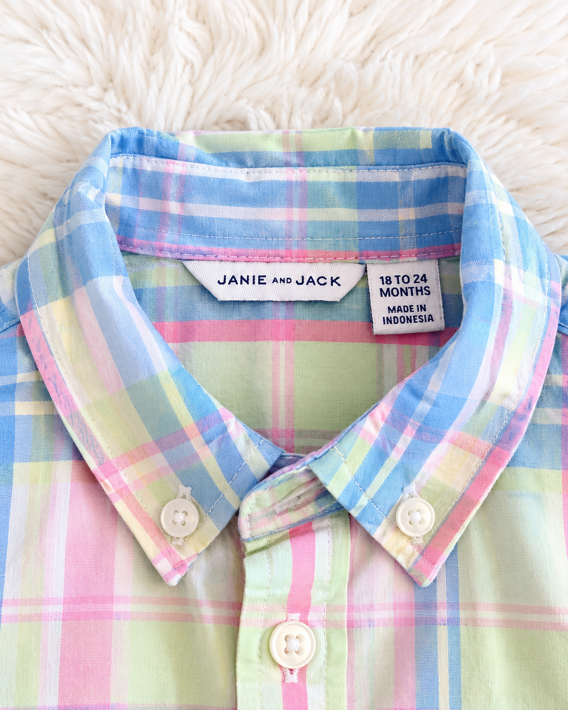 Janie and Jack 18 to 24 months label detail
