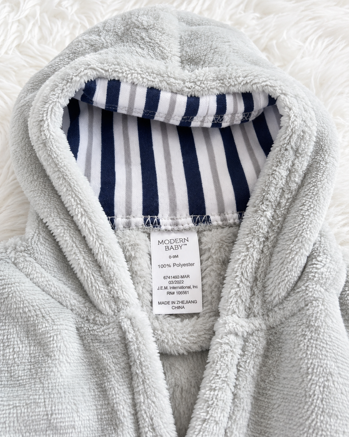Modern Baby 0-9 months 100 percent polyester label