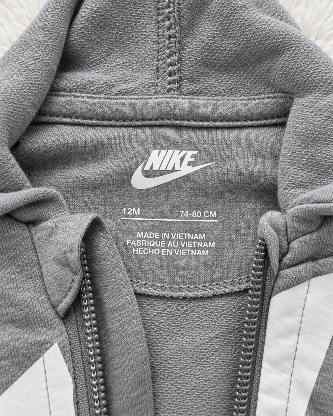 Nike size 12 months label detail