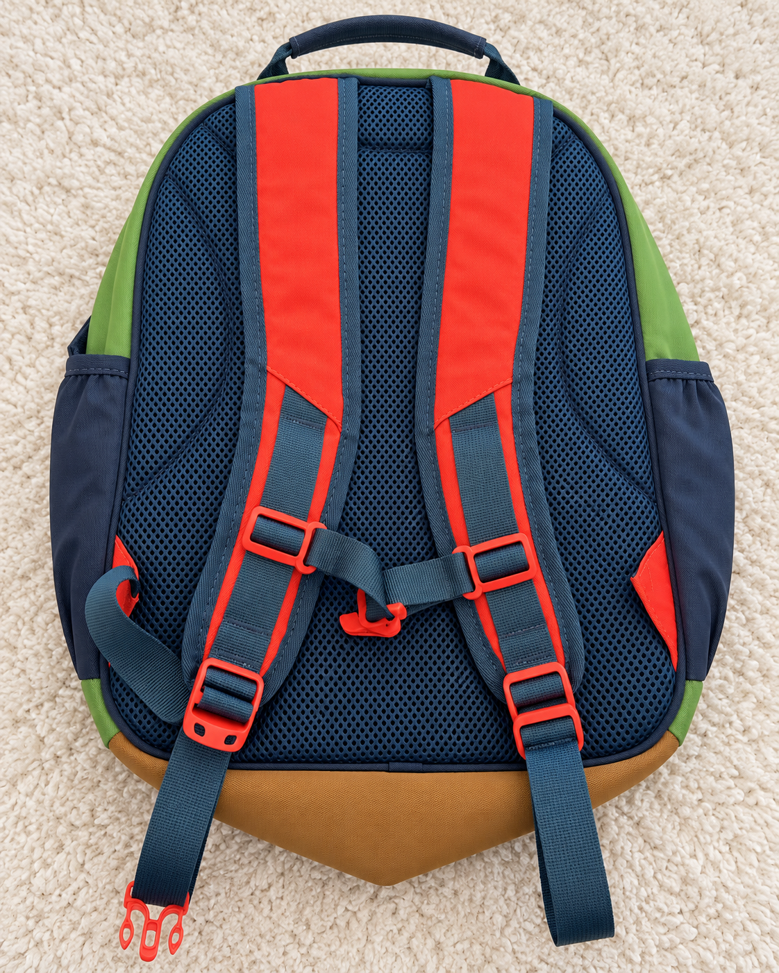 Sawkig kids multicolor backpack back view