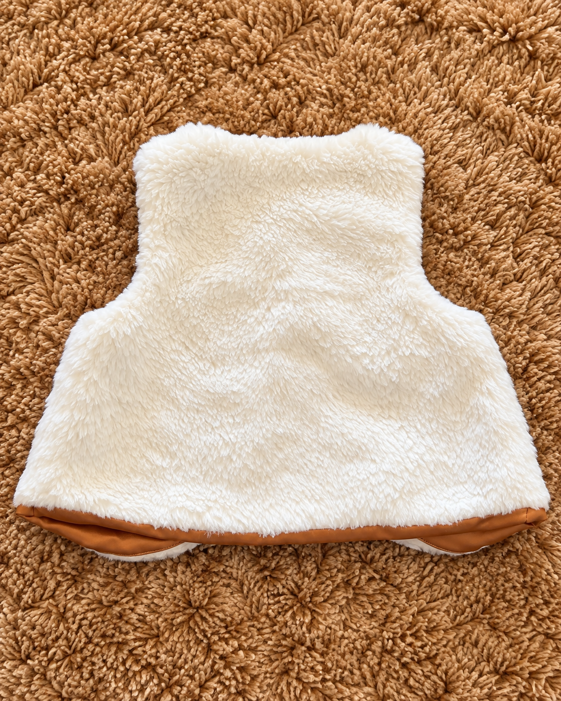 Tahari cream faux fur baby vest size 12 months back view