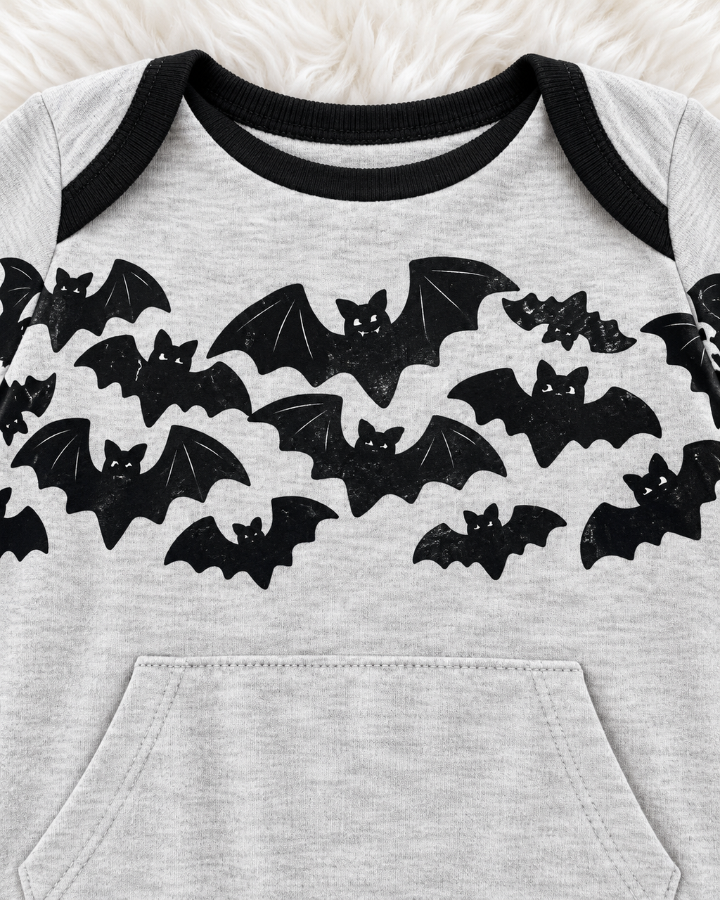 Wonder Nation Halloween bat print detail